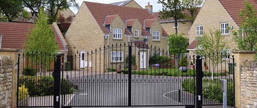 Metal Driveway Gates - Designed Manufactured & Installed